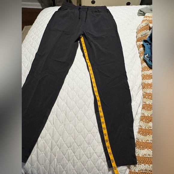 Outdoor Voices The OV Nylon Women’s Track Pants - Picture 3 of 11